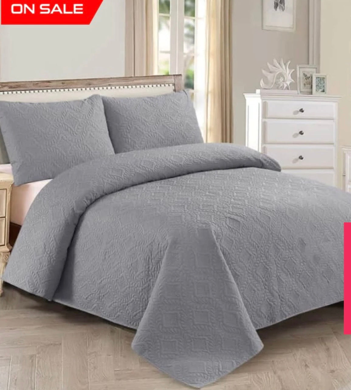 Luxury bed spread set