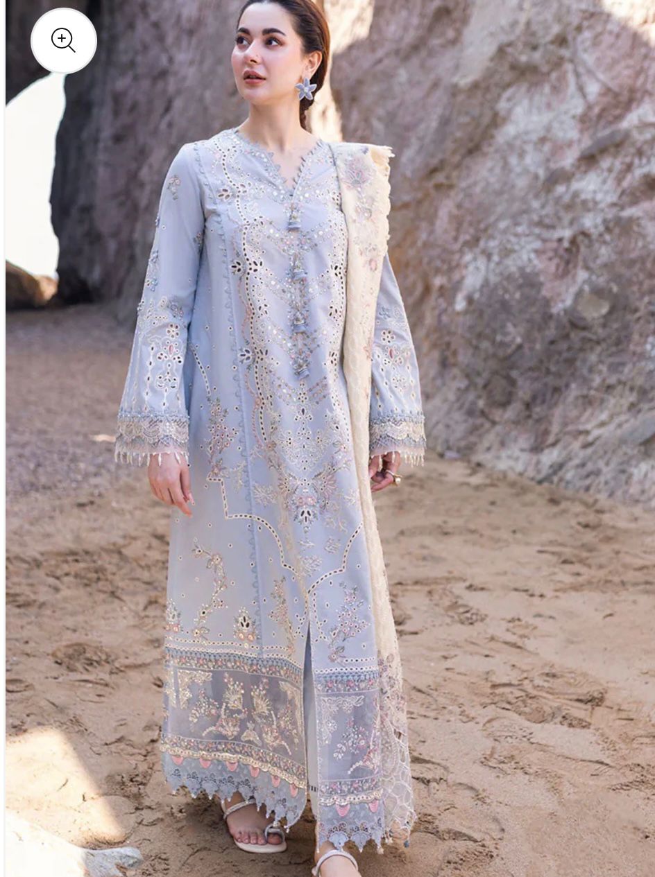 🍂*Qalamqar Luxury Lawn 3pc With Organza Emb Palu Dupatta BIC-1036*🍂