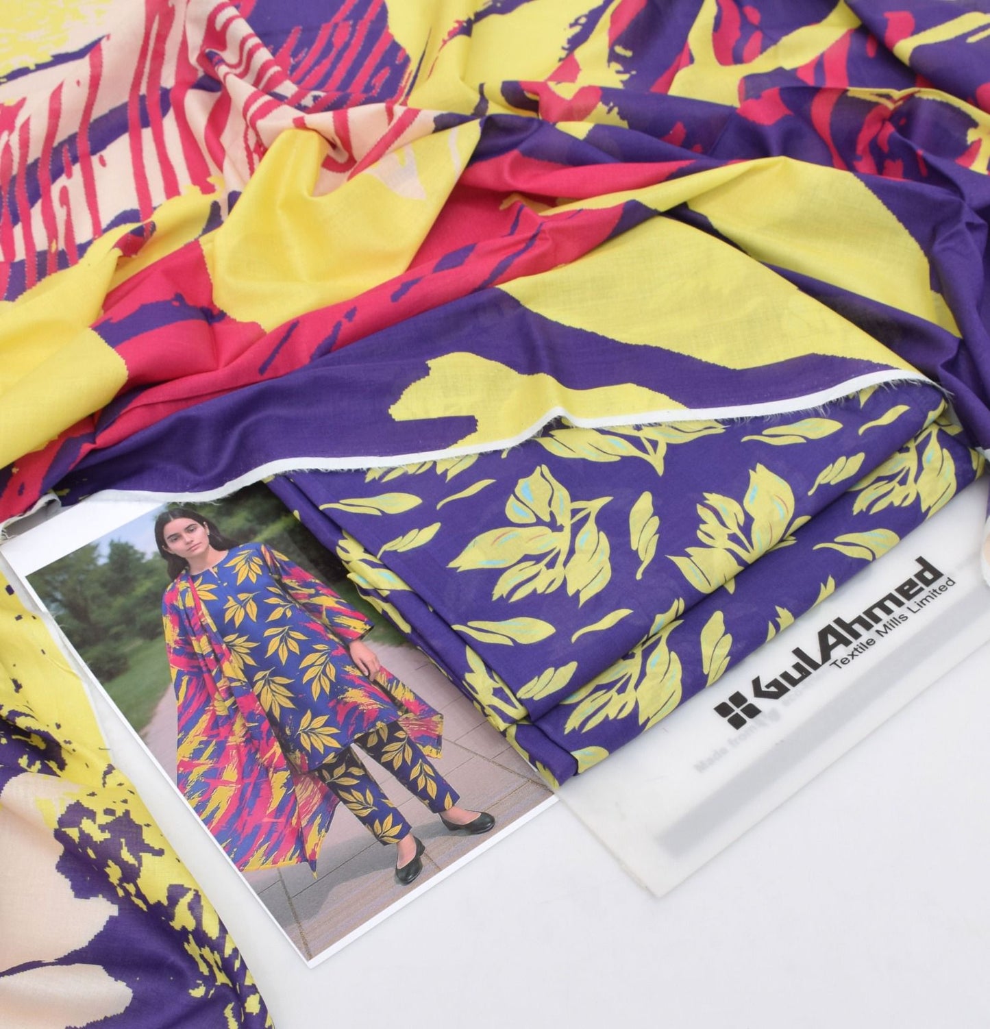 Gull Ahmad ladies suit 3 piece