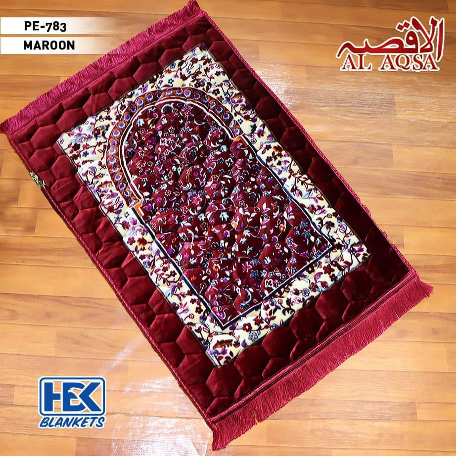Prayer mat winter collection