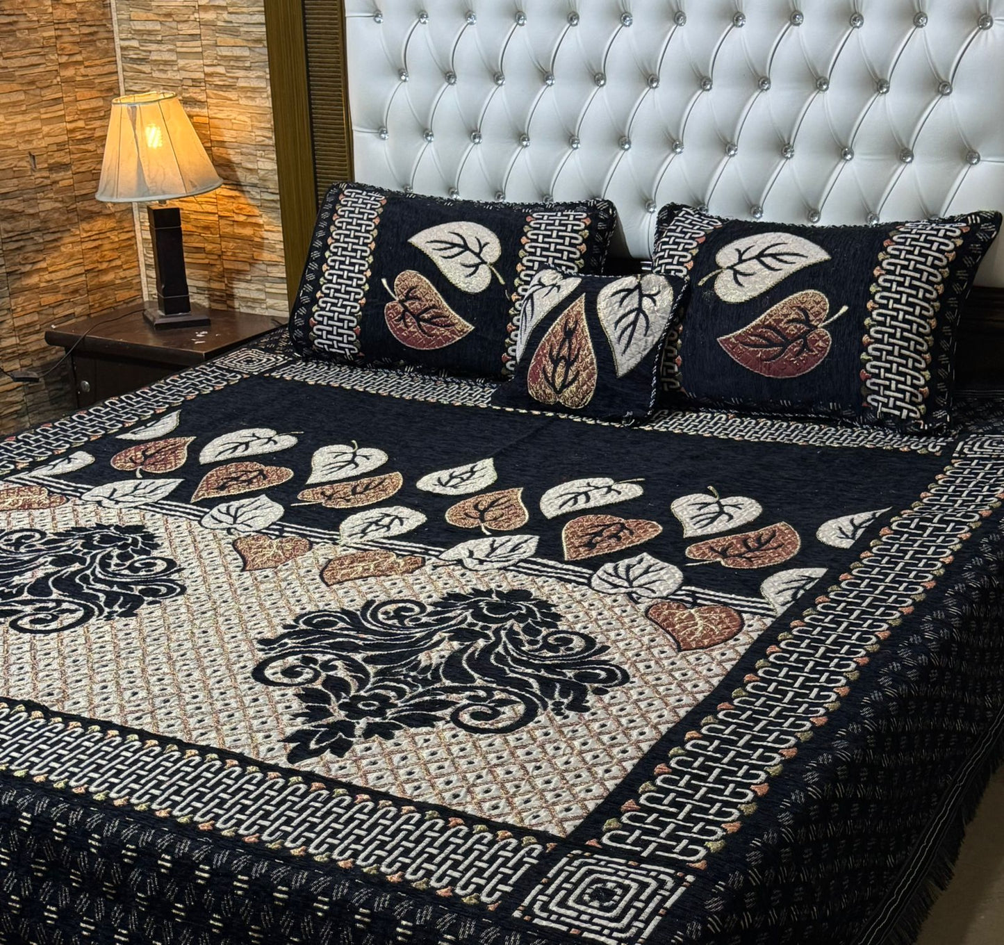 4 piece velvet jacquard bedsheet