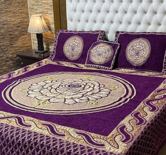 4 pc velvet jacquard bedsheet