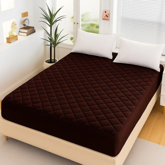 Quilted water proof mattress cover