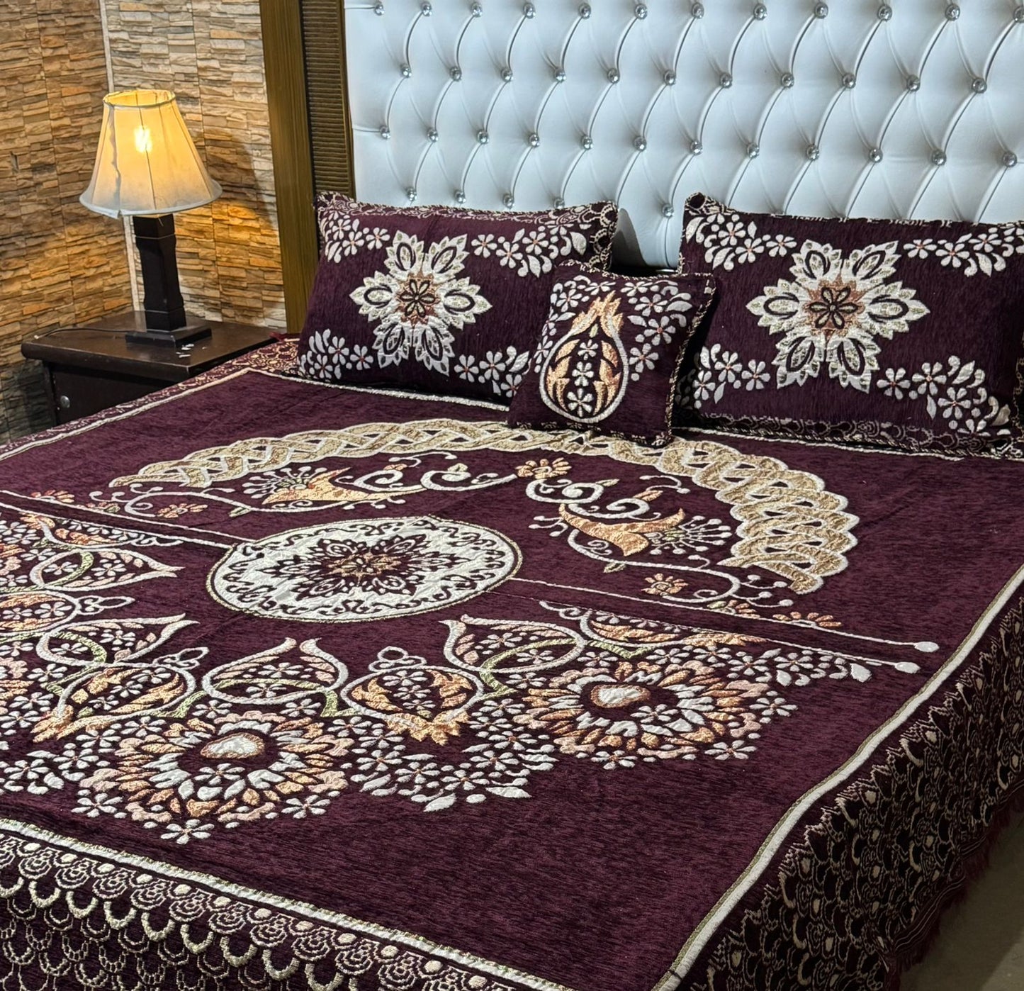 4 piece velvet jacquard bedsheet