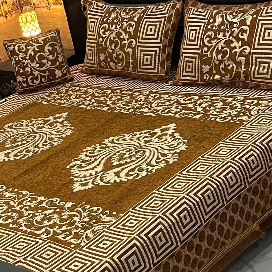 4 pc velvet jacquard bedsheet