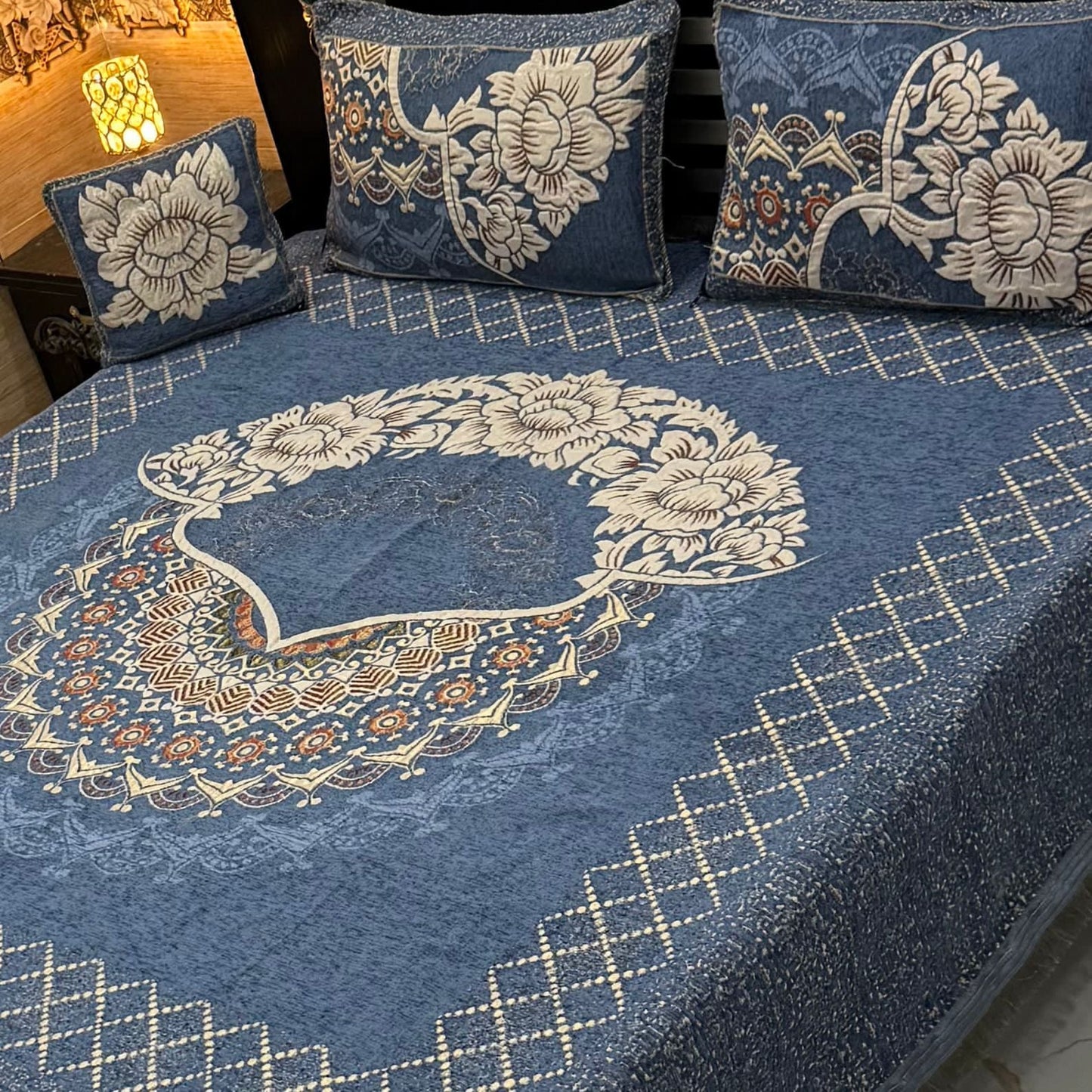 4 pc velvet jacquard bedsheet